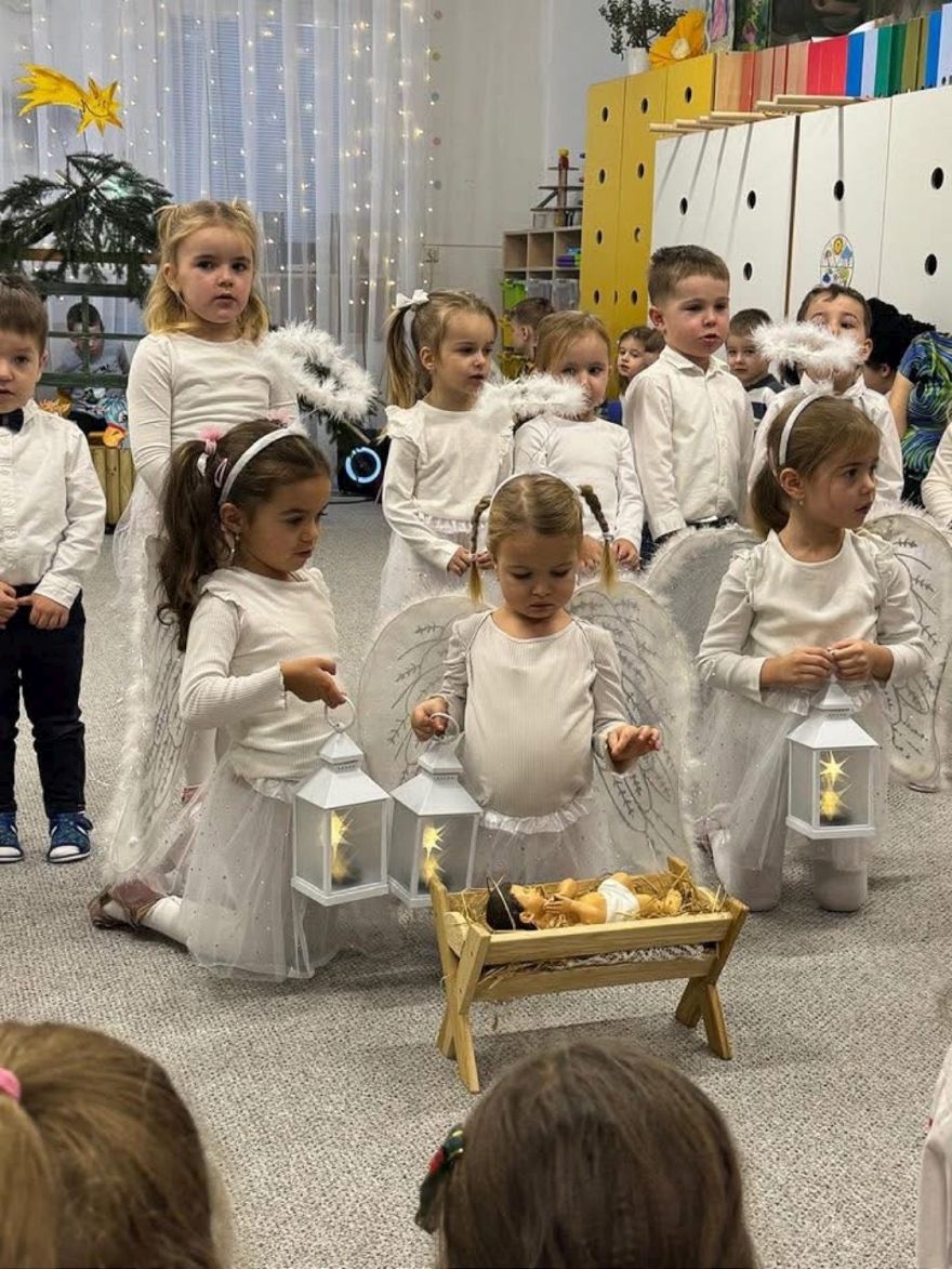 Vianočn&aacute; besiedka